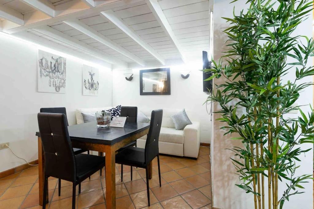 Apartament Via Dei Cestari Loft Rzym Zewnętrze zdjęcie