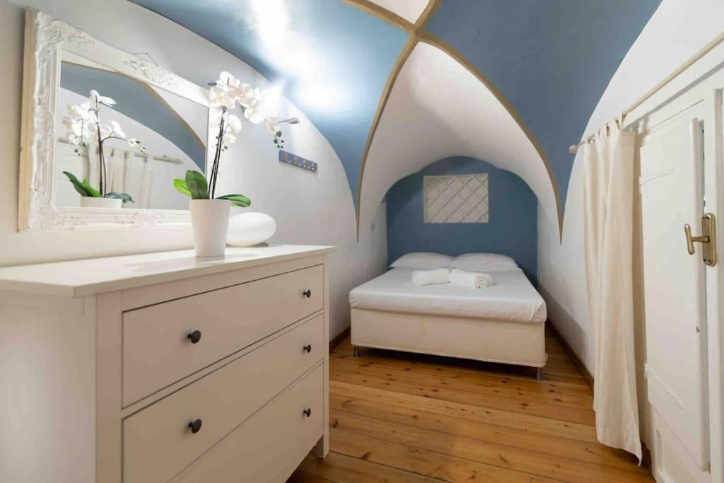 Apartament Via Dei Cestari Loft Rzym Zewnętrze zdjęcie